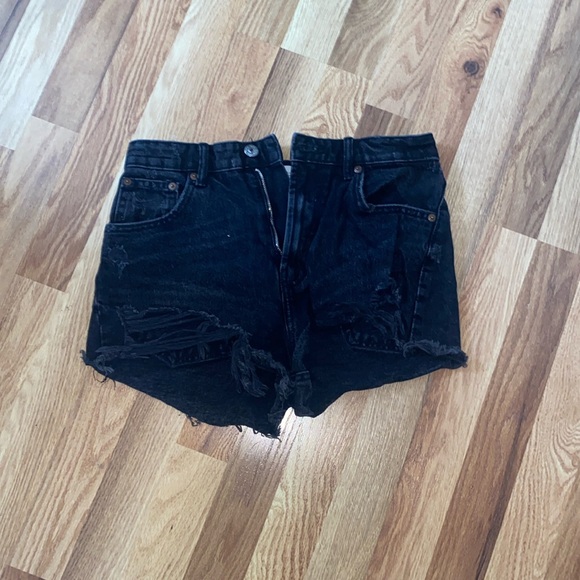 zara black jean shorts - Picture 1 of 3